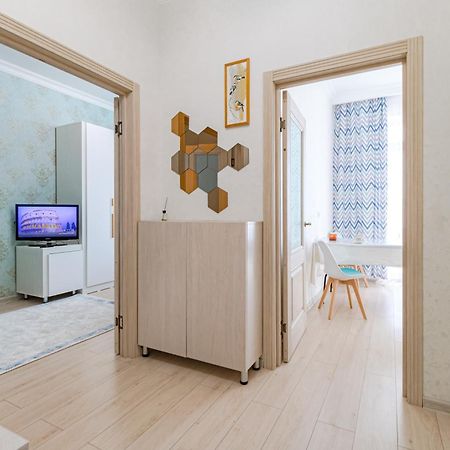 Park Avenue Напротив Ботанического Сада Astana Ngoại thất bức ảnh