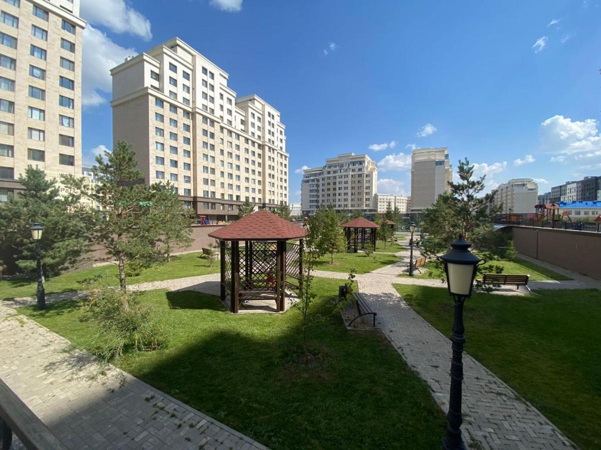 Park Avenue Напротив Ботанического Сада Astana Ngoại thất bức ảnh