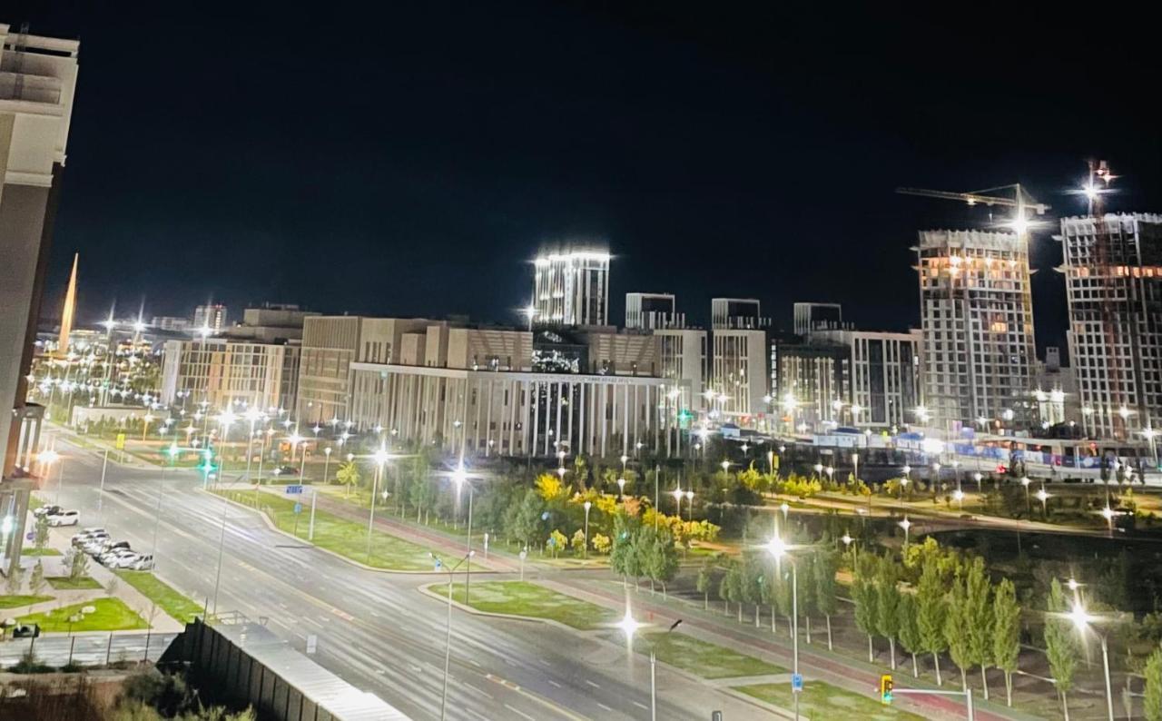 Park Avenue Напротив Ботанического Сада Astana Ngoại thất bức ảnh